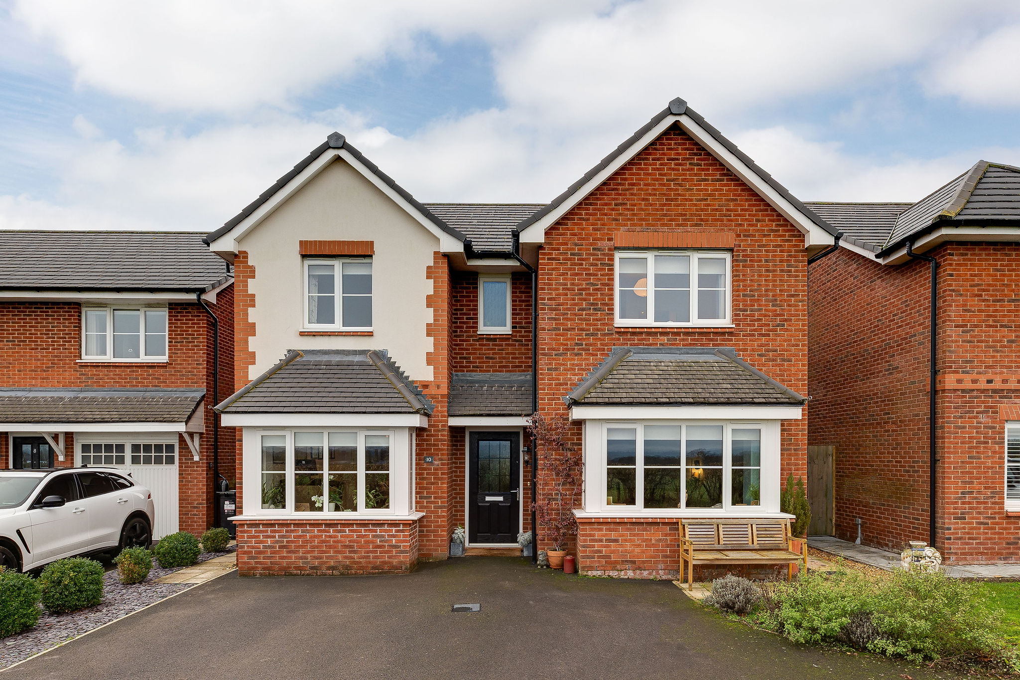 Strawberry Close, Farndon, CH3