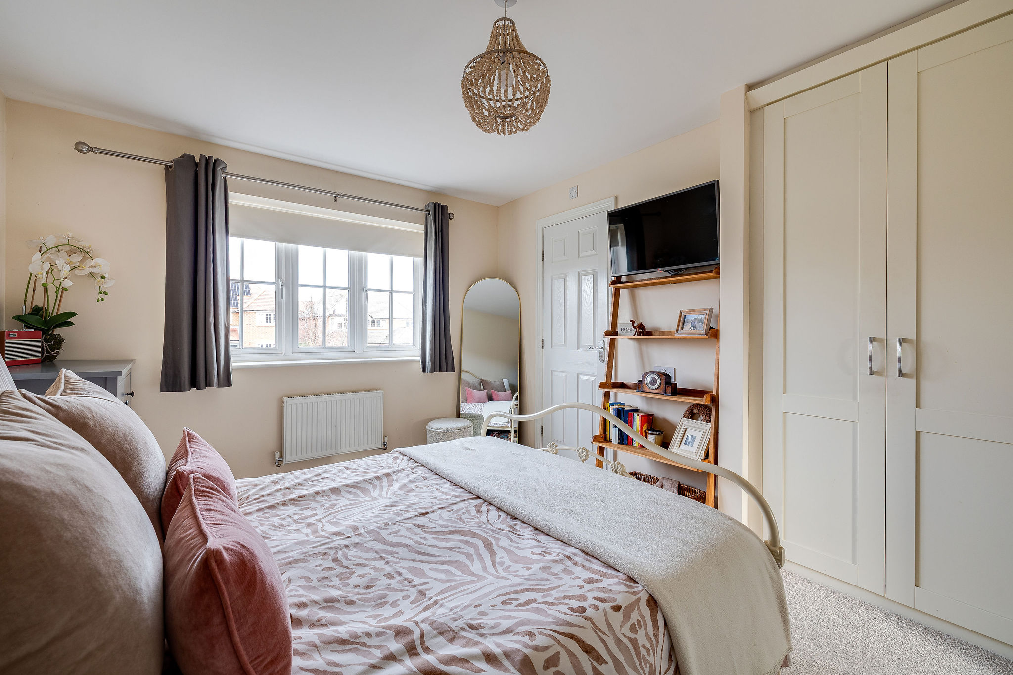 4J6A7059HDR8LightfootMews.Highres.jpg
