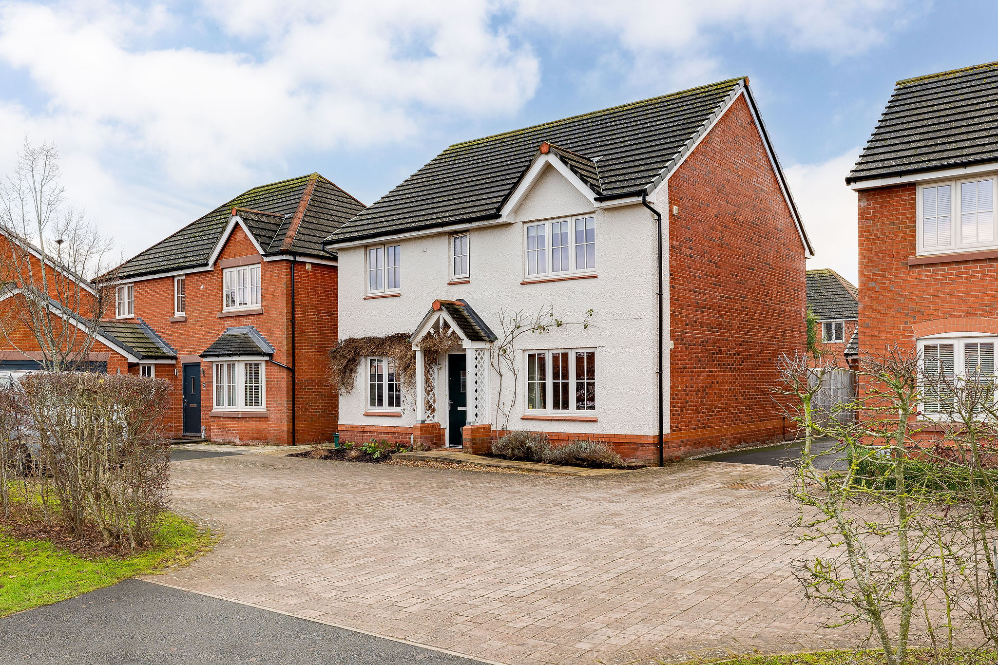 4J6A7105HDR-Edit8LightfootMews.Highres.jpg