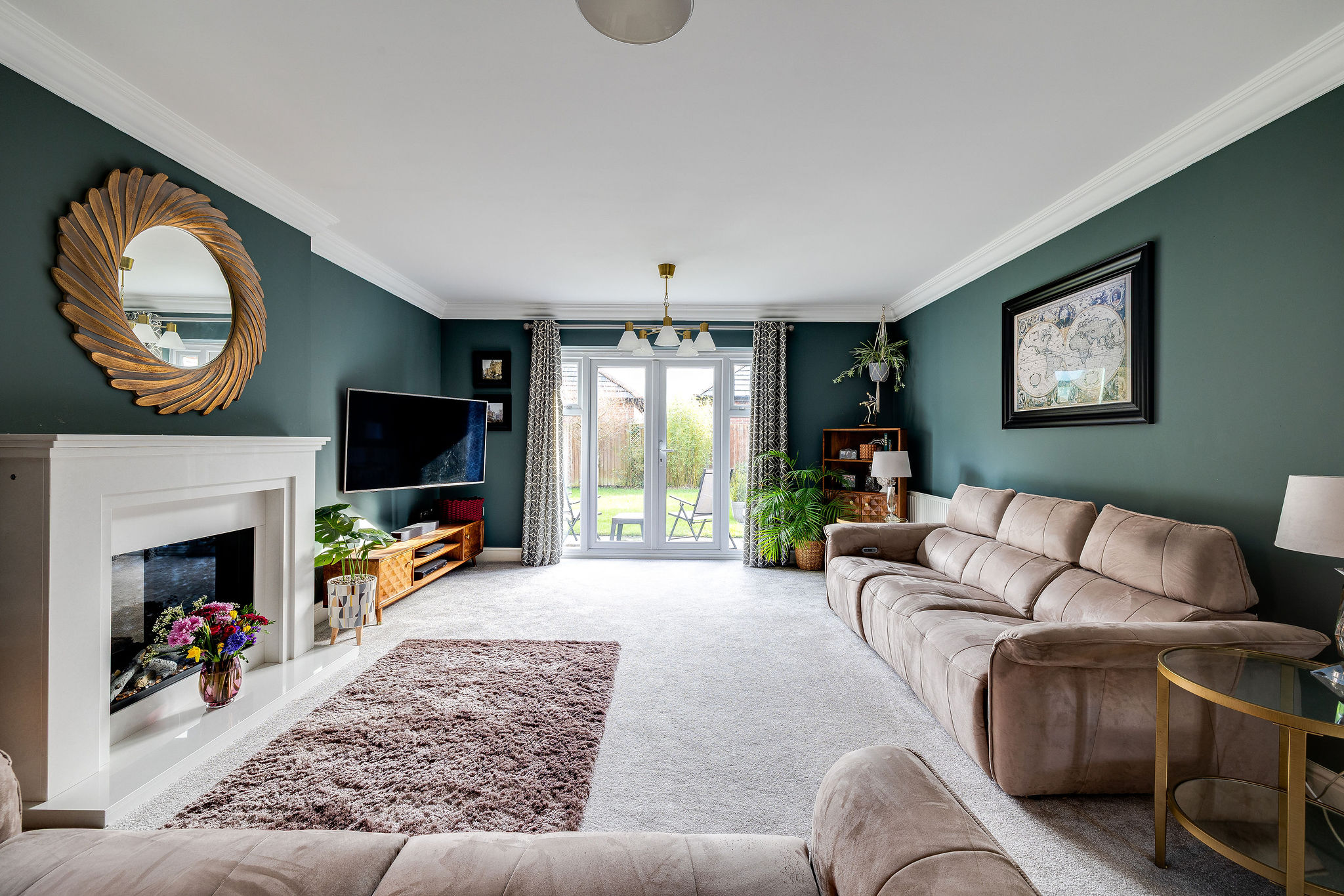 4J6A3224HDR10CrawfordClose.Highres.jpg