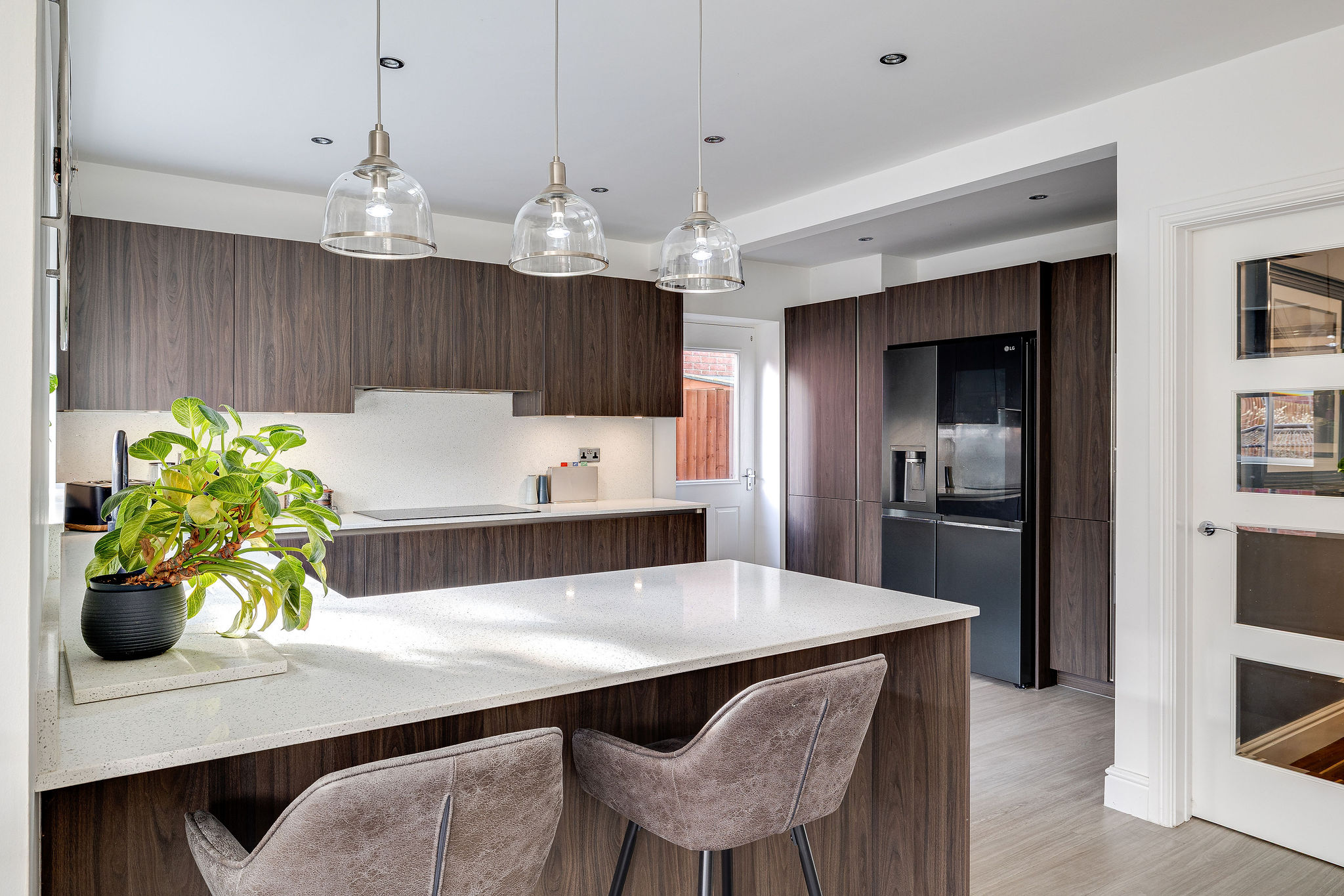 4J6A3304HDR10CrawfordClose.Highres.jpg