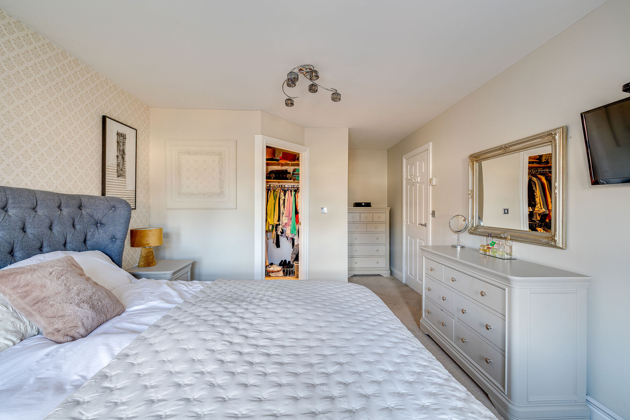 4J6A3380HDR10CrawfordClose.Highres.jpg