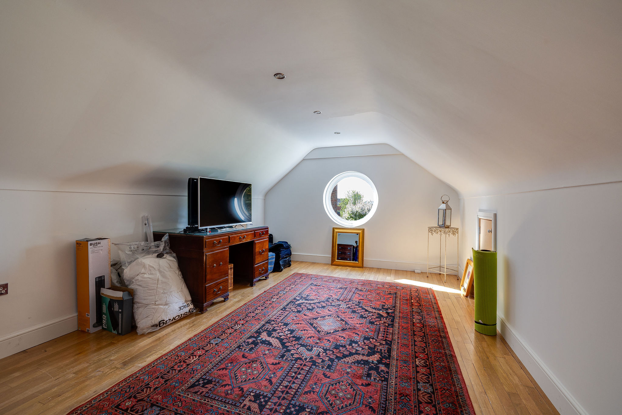 4J6A3265HDR-EditMoatBarn.Highres.jpg