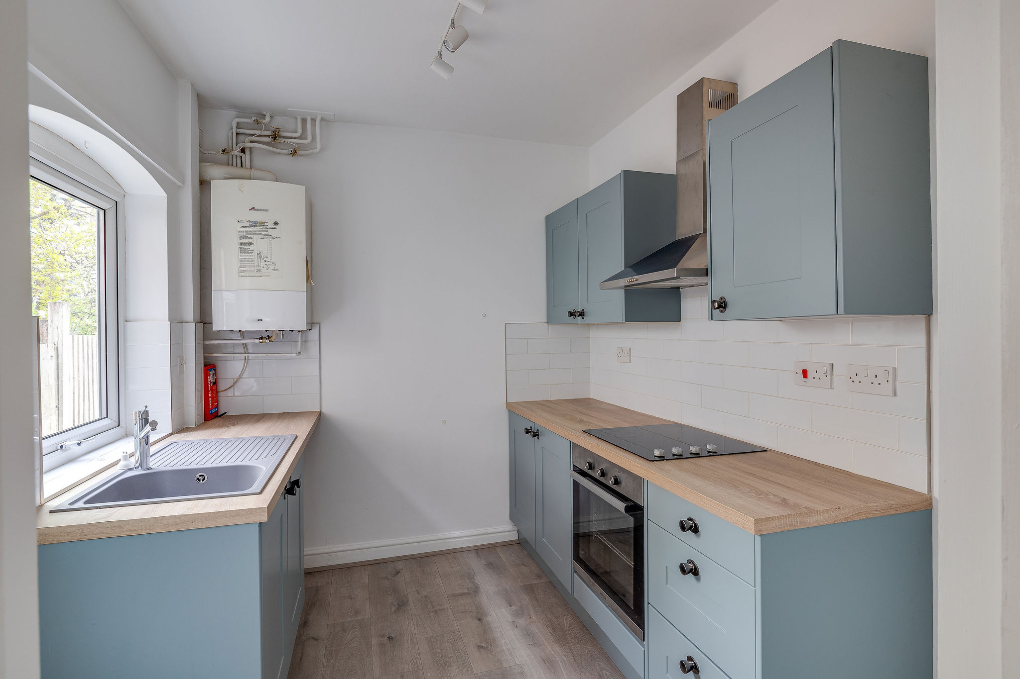 4J6A3737HDR40HighStreet.Highres.jpg