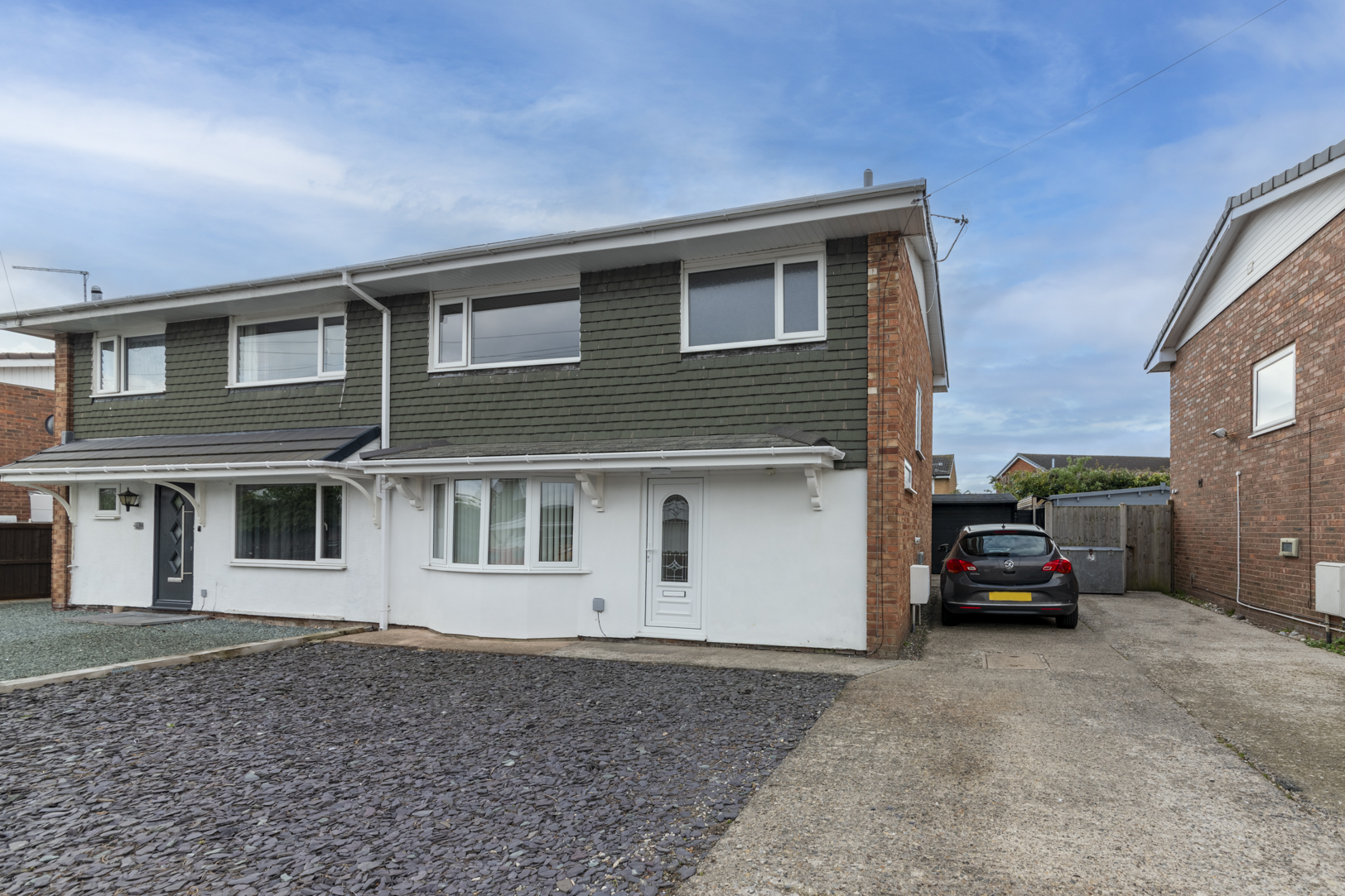 Willow Way, Broughton, CH4